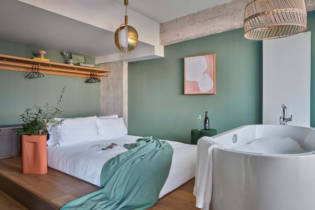 <p>WunderLocke Penthouse Suite | <a href="https://www.lockeliving.com/en/munich/wunderlocke">WunderLocke, Munich</a></p>